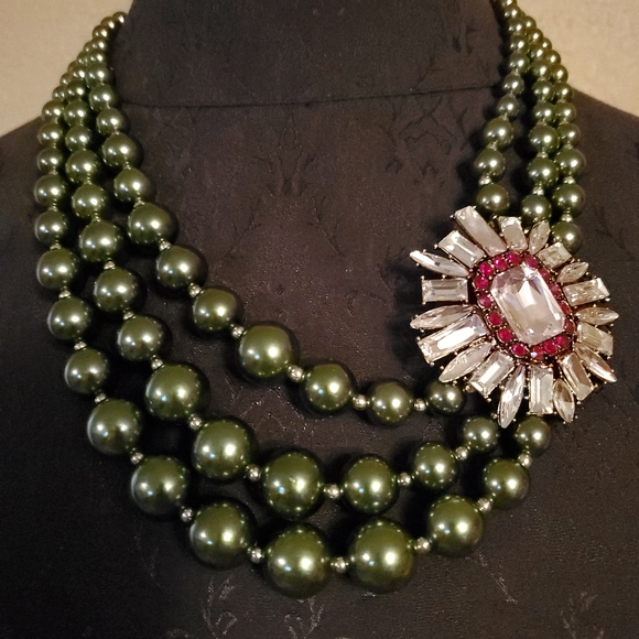 Plunder Jewelry - Plunder "Holly" Necklace